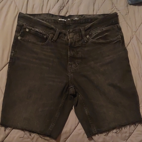 Old Navy Charcoal Denim Shorts - Picture 1 of 3